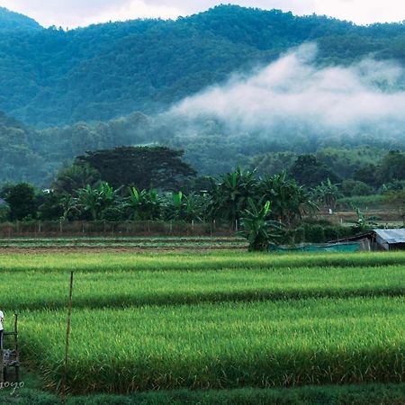 Bantaphan Homestay Nan Exterior foto